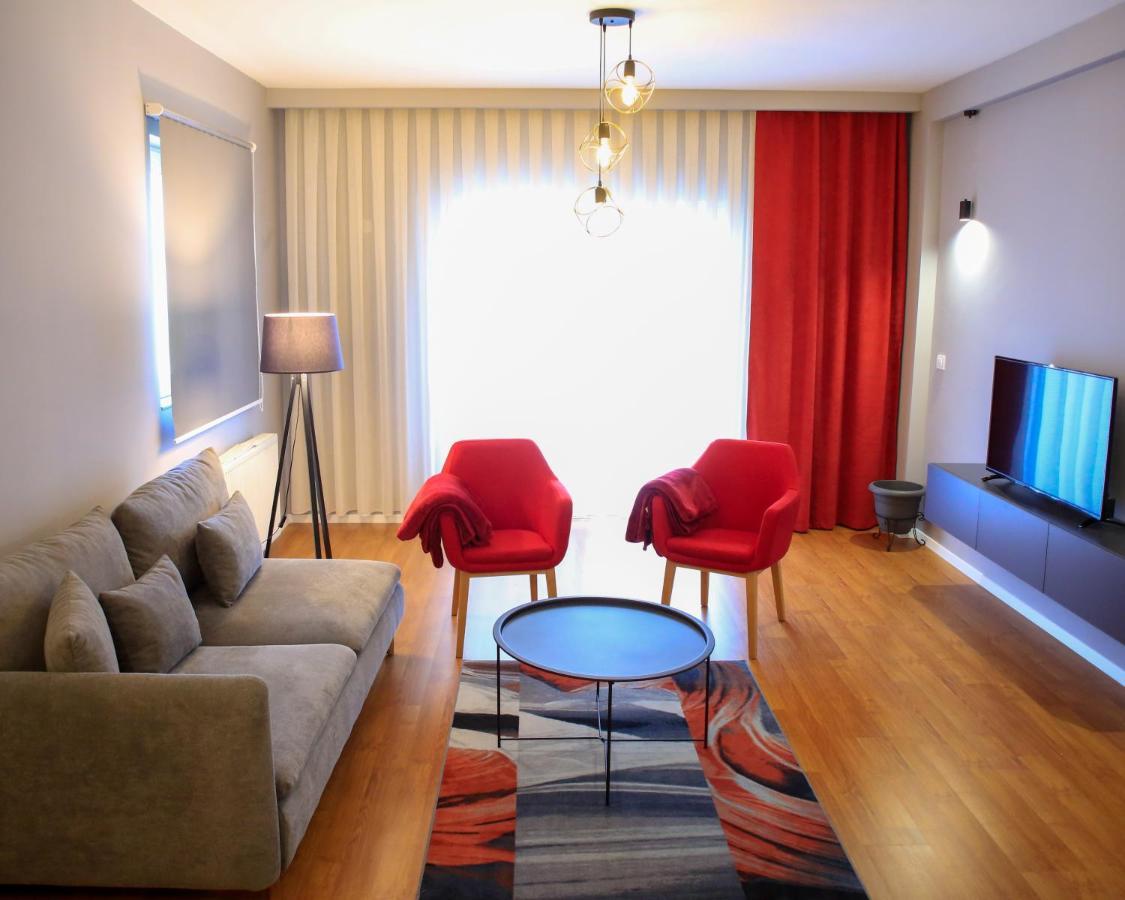 Parta Apartment Приштина Экстерьер фото
